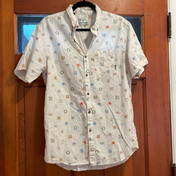 Billabong Shirt - Picture 1 of 3